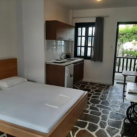Πανσιόν Evi By The Sea Σάρτη