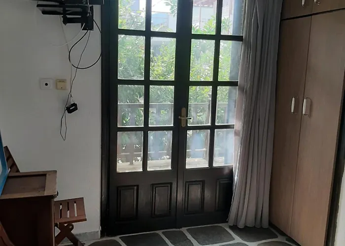 Evi By The Sea Sarti