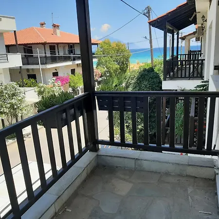 Evi By The Sea Penzion Sarti