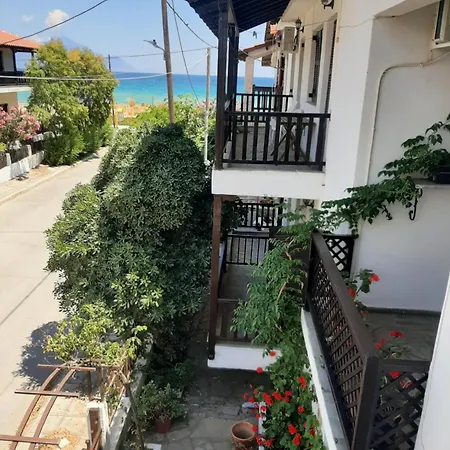 Penzion Evi By The Sea Sarti