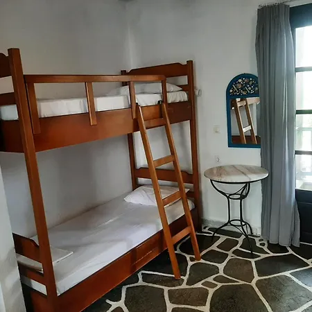 Evi By The Sea Penzion 3*