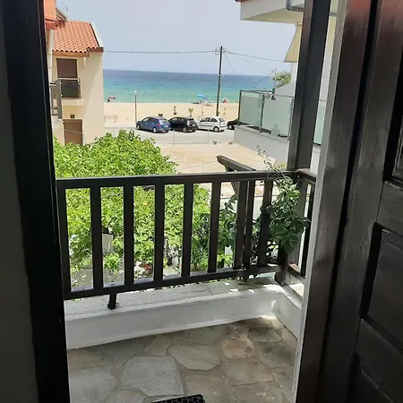 Penzion Evi By The Sea Sarti