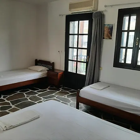 Penzion Evi By The Sea Sarti