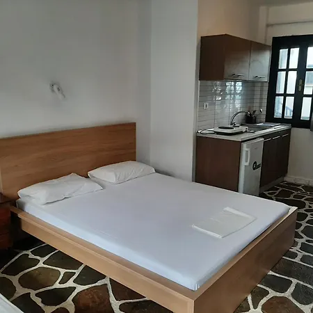 Evi By The Sea Guest house Sarti