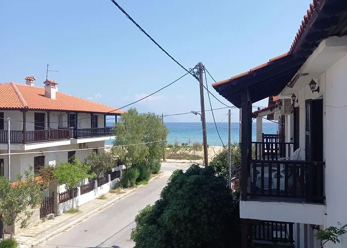 Evi By The Sea 게스트하우스