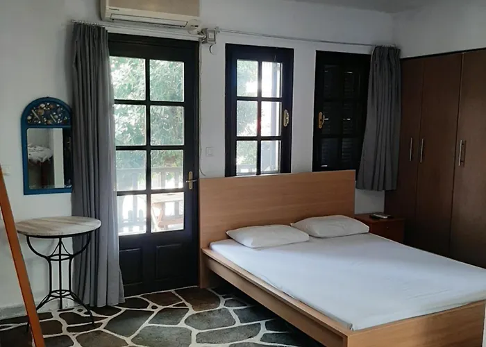 Evi By The Sea 萨尔蒂